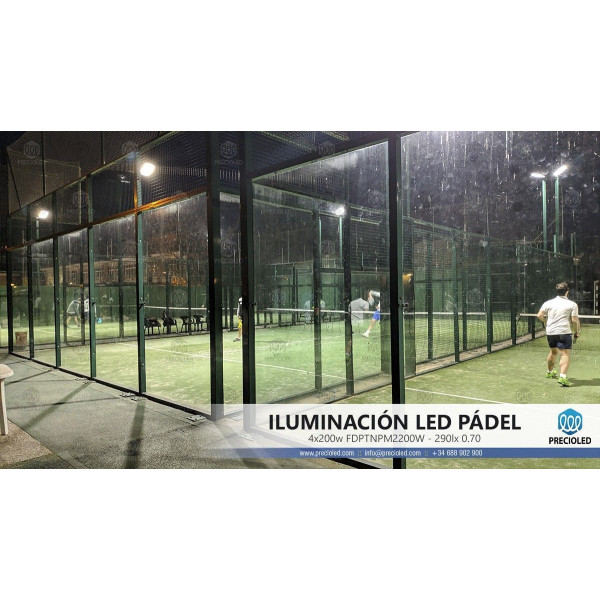 Foco LED pistas Padel, Tenis, baloncesto, basket. 240w