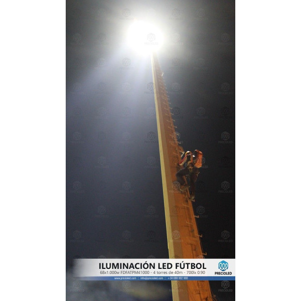 Torres, columnas, báculos para iluminación de recintos deportivos. Campos de fútbol, rugby, tenis, padel,...