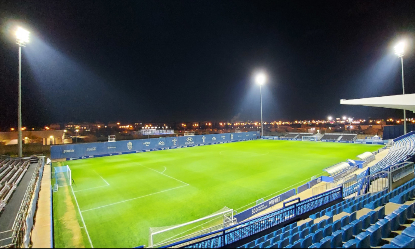 PROFESSIONAL SPORTS LED LIGHTING